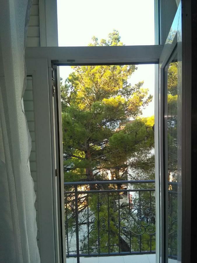 apartment Sandra 2+2 *** Crikvenica Exteriör bild