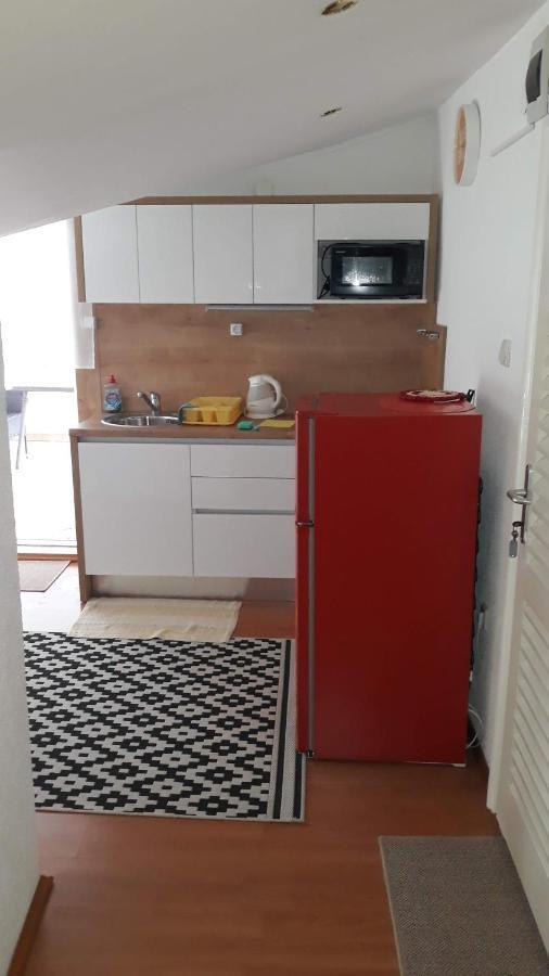 apartment Sandra 2+2 *** Crikvenica Exteriör bild